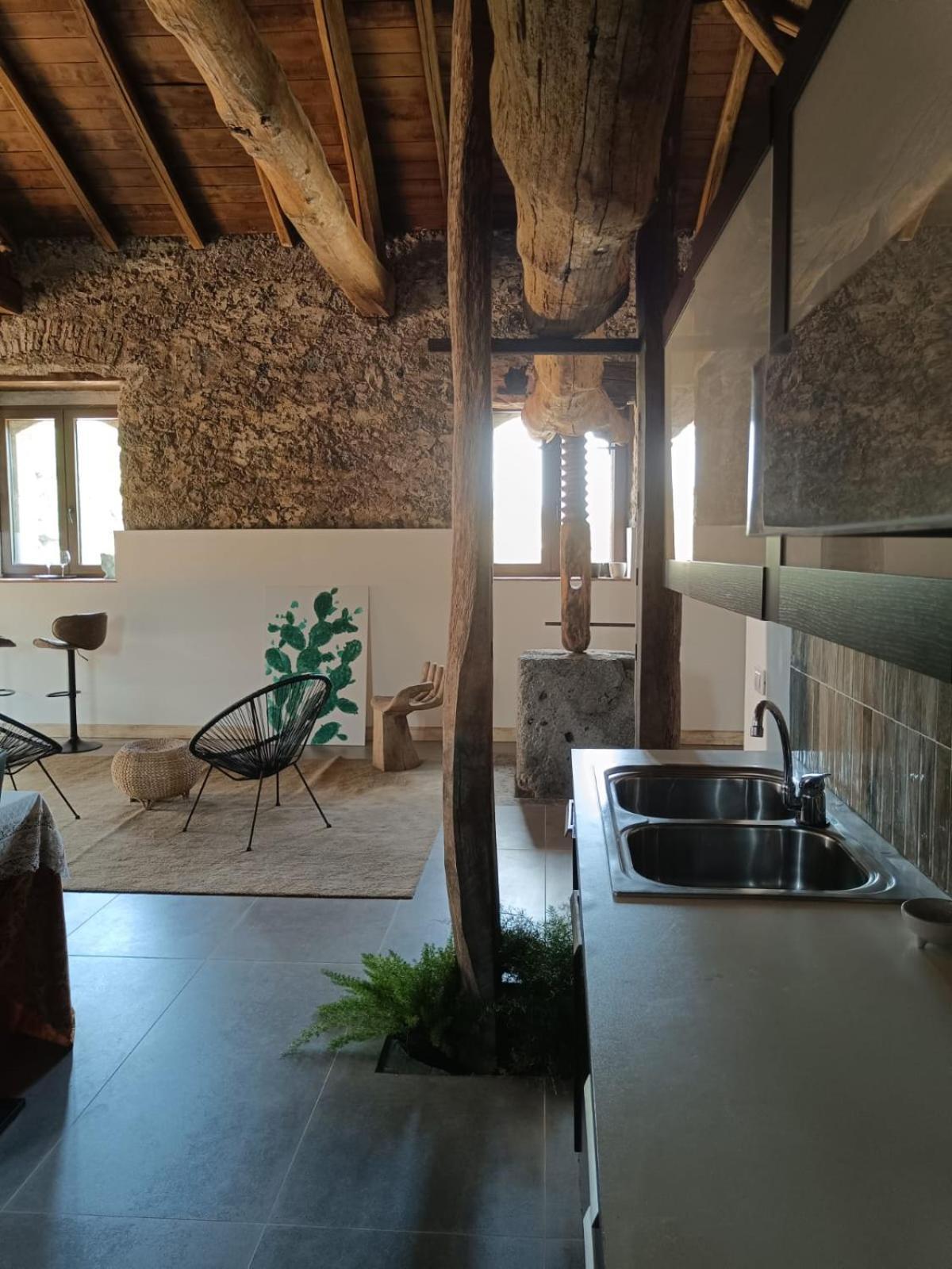 Villa Alessio - Case Vacanza Con Piscina Sull'Etna Puntalazzo Exterior foto
